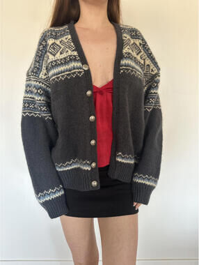 Cozy Blue and White Snowflake Knit Cardigan Sweater
